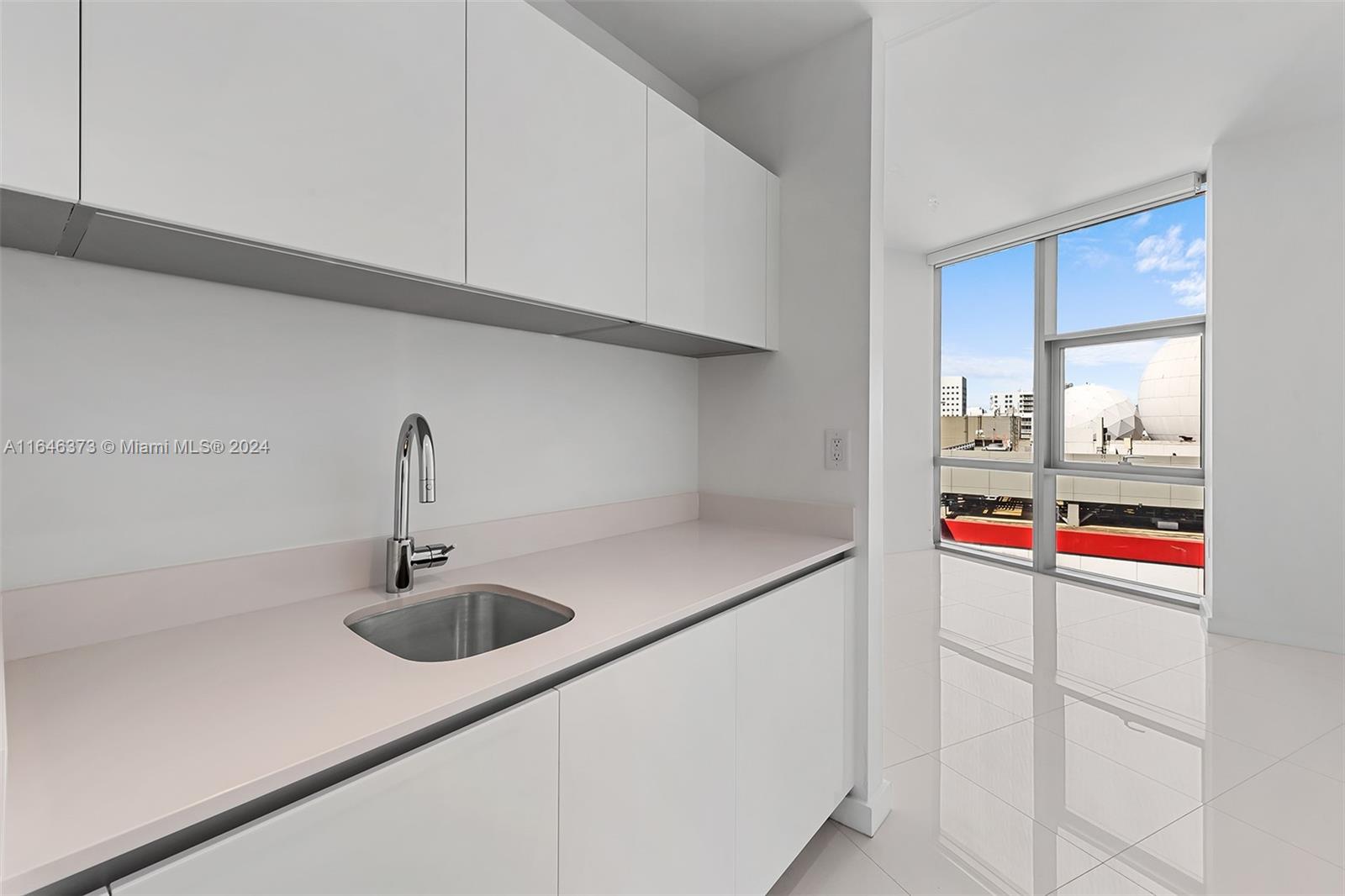 851 NE 1st Ave # 1012
