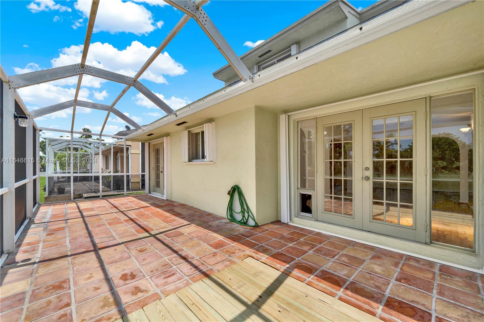 22005 SW 100th Pl