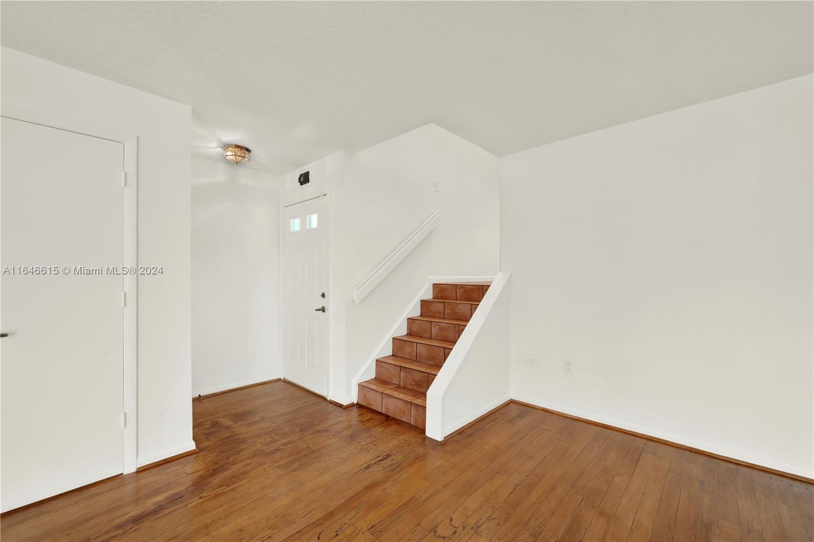 22005 SW 100th Pl