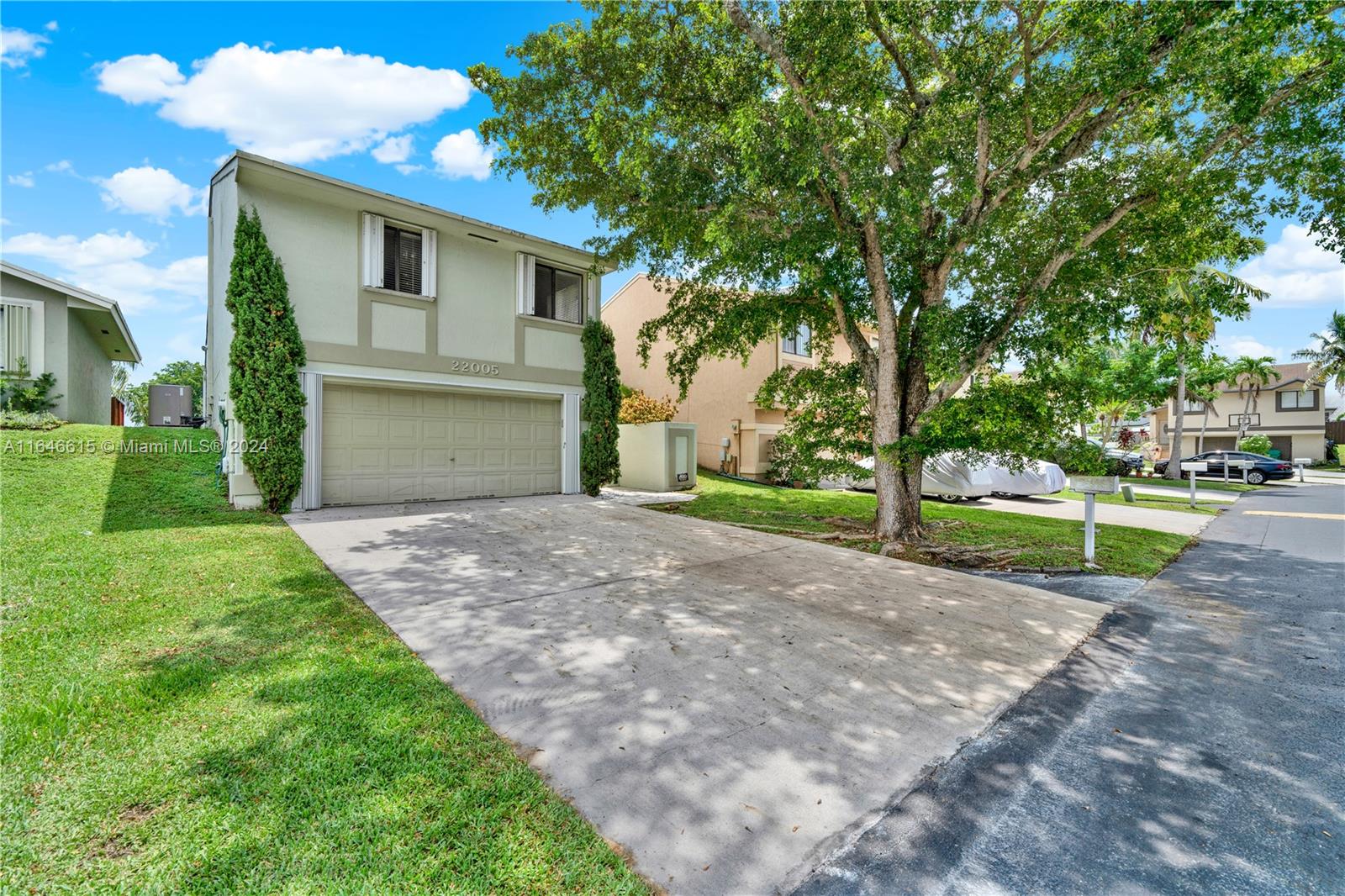 22005 SW 100th Pl