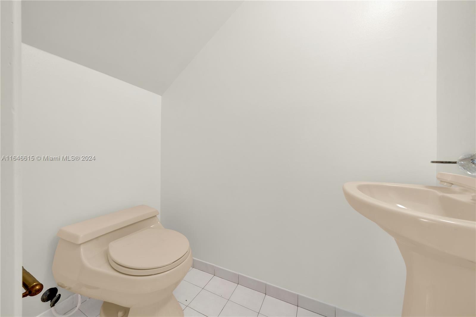 22005 SW 100th Pl
