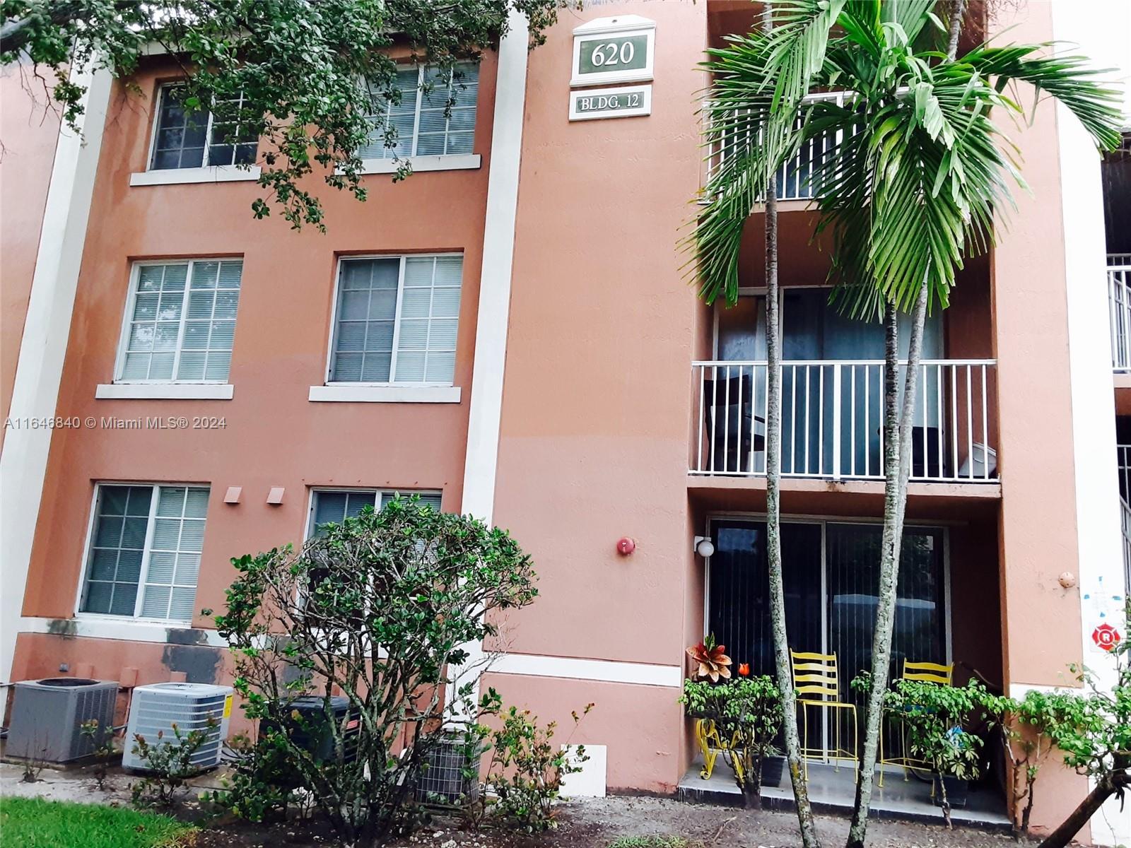620 SW 111th Ave # 104