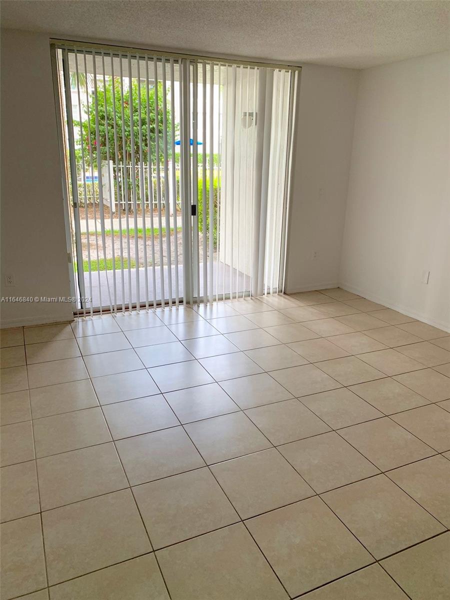 620 SW 111th Ave # 104