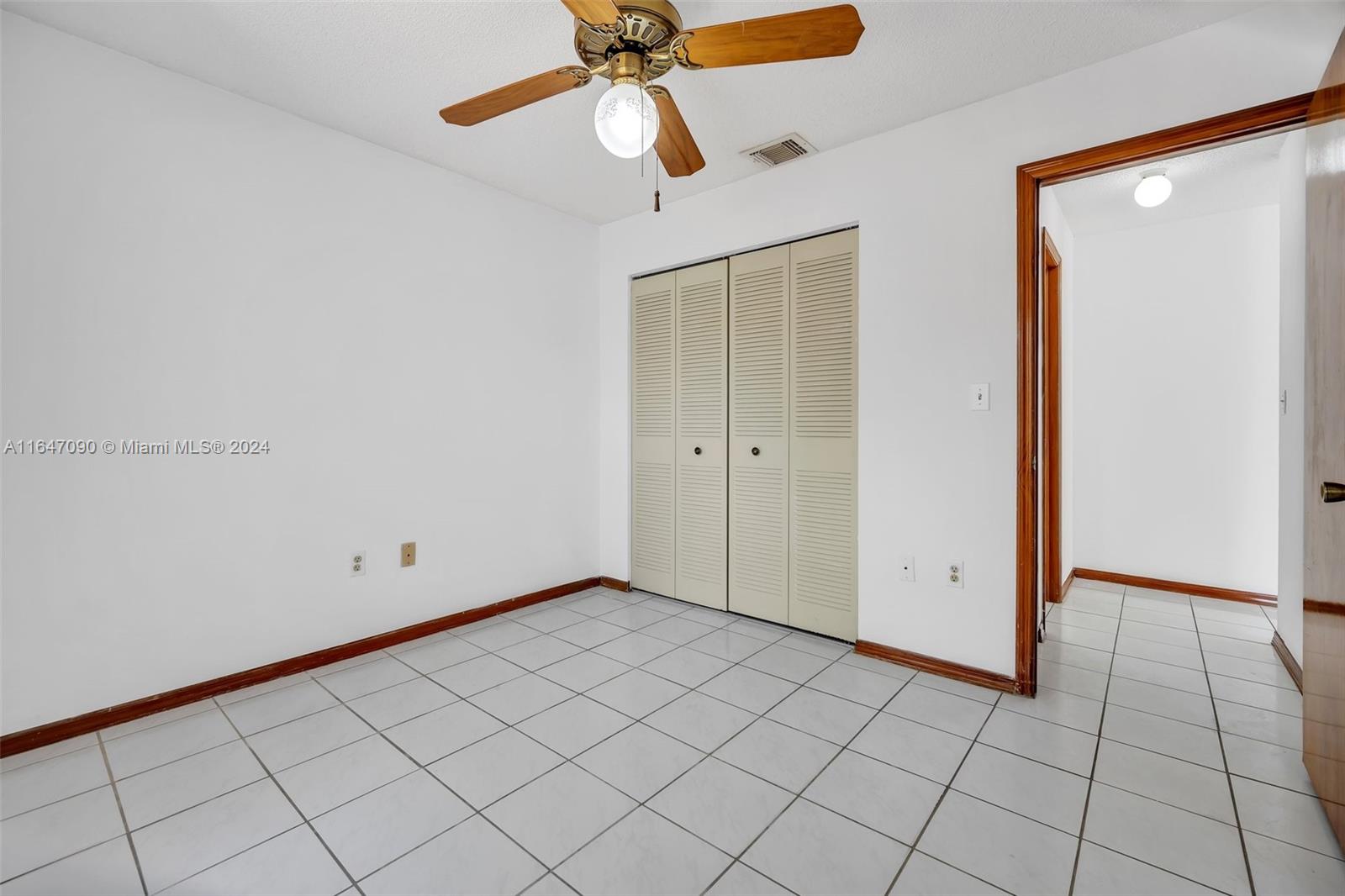 462 SW 87th Ct