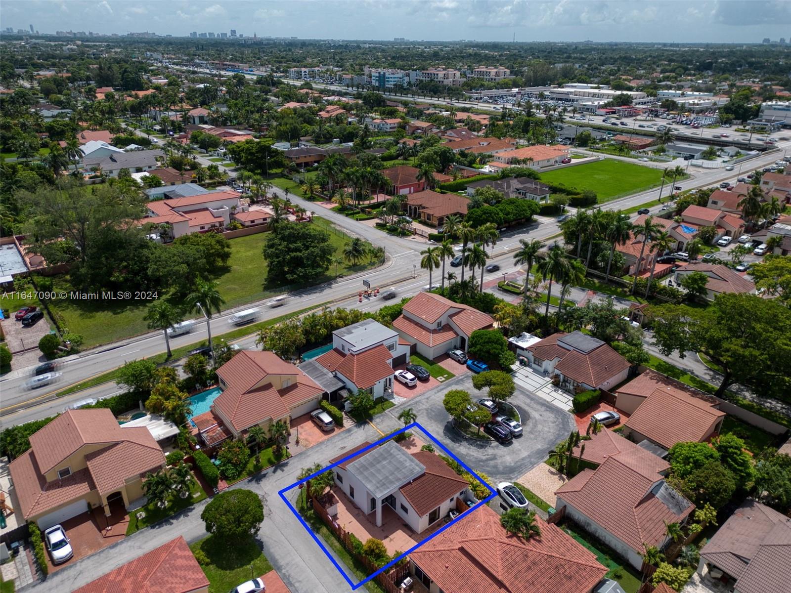 462 SW 87th Ct