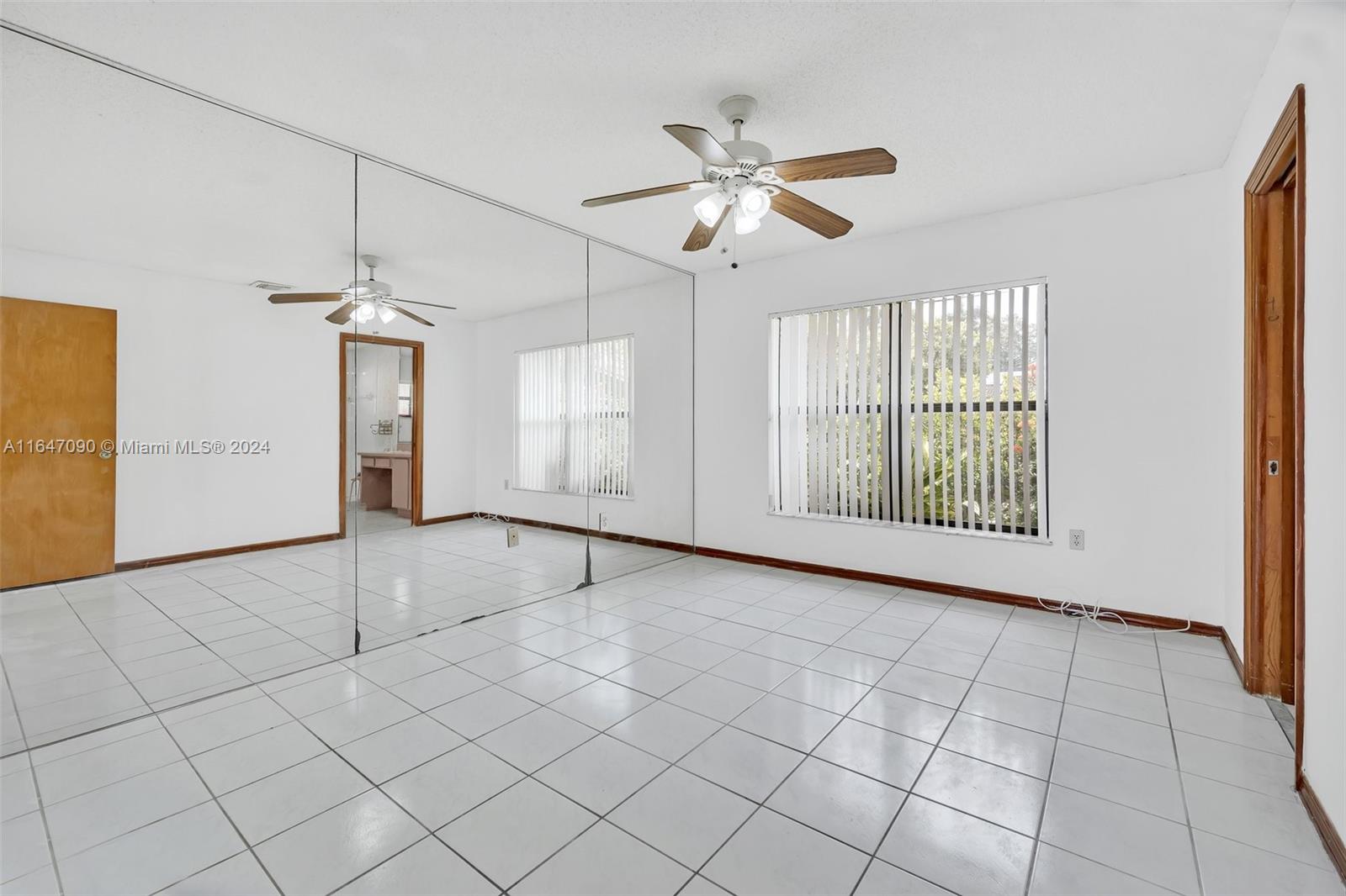 462 SW 87th Ct