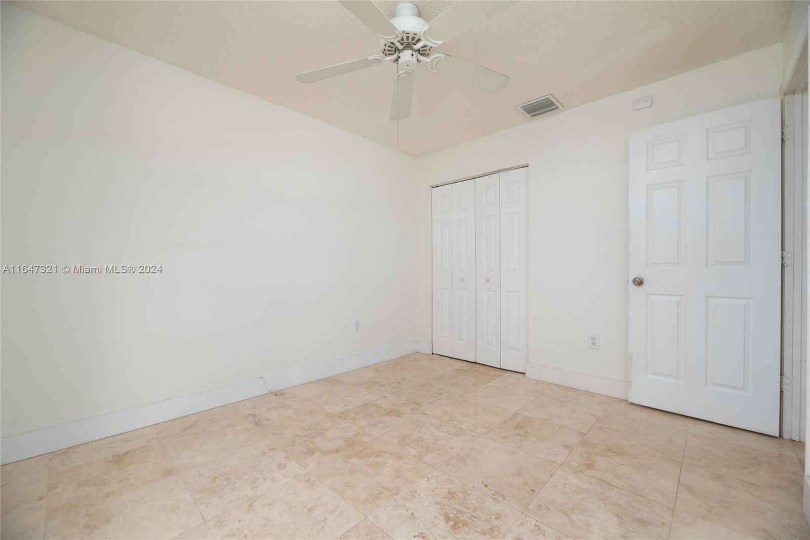 2001 SW 136th Way