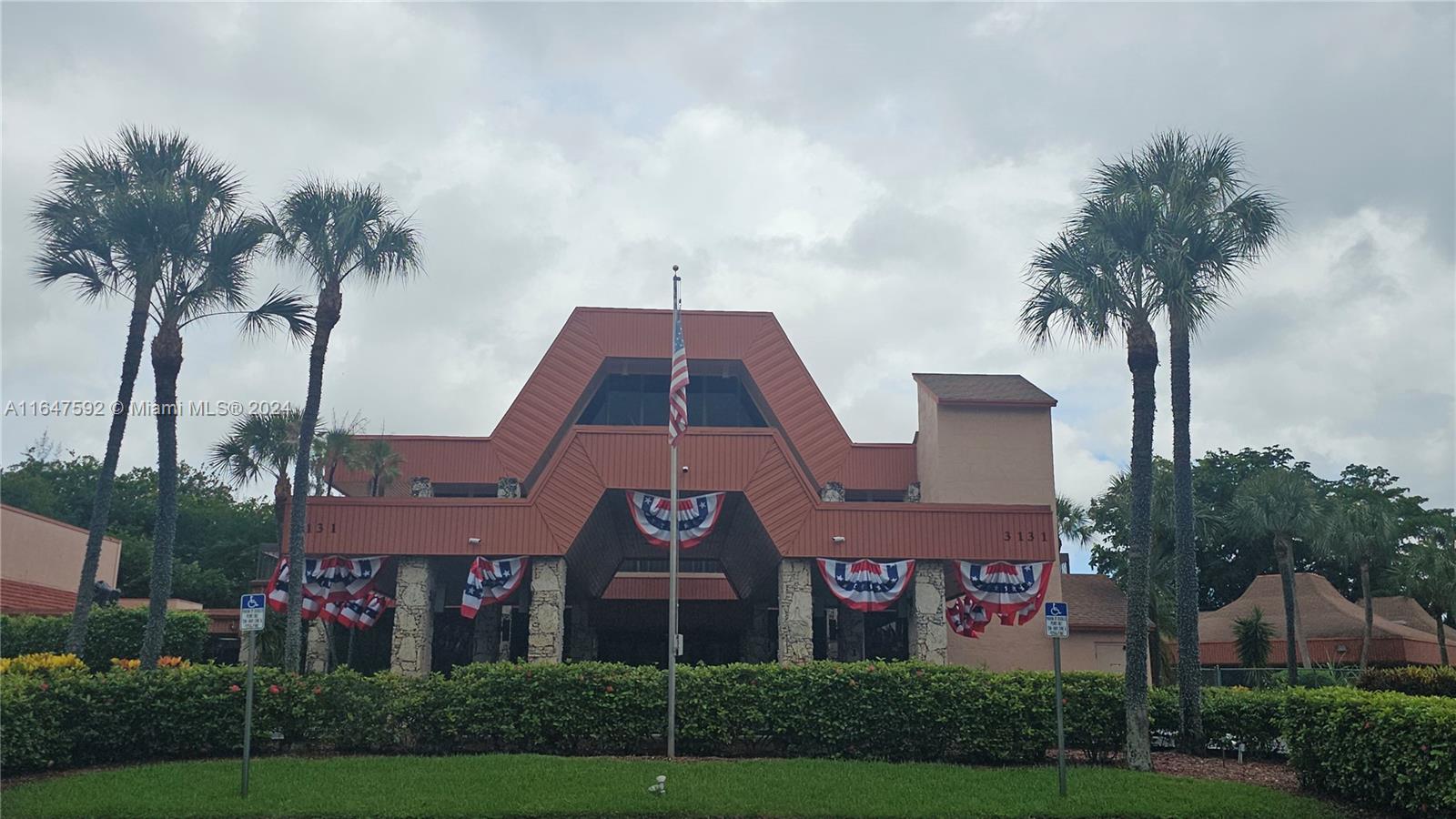 3190 Holiday Springs Blvd # 303 Unit: 4-303