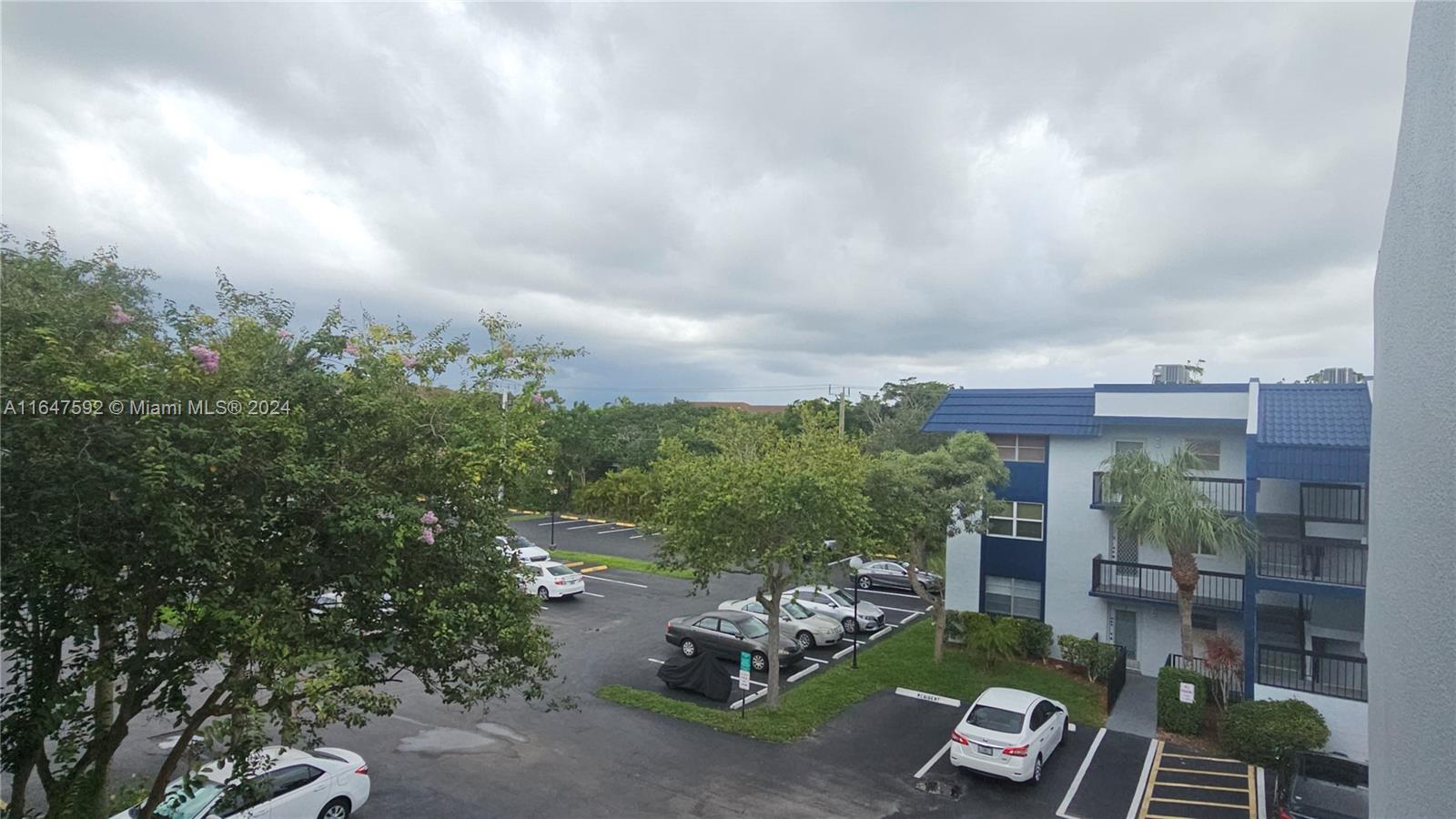 3190 Holiday Springs Blvd # 303 Unit: 4-303