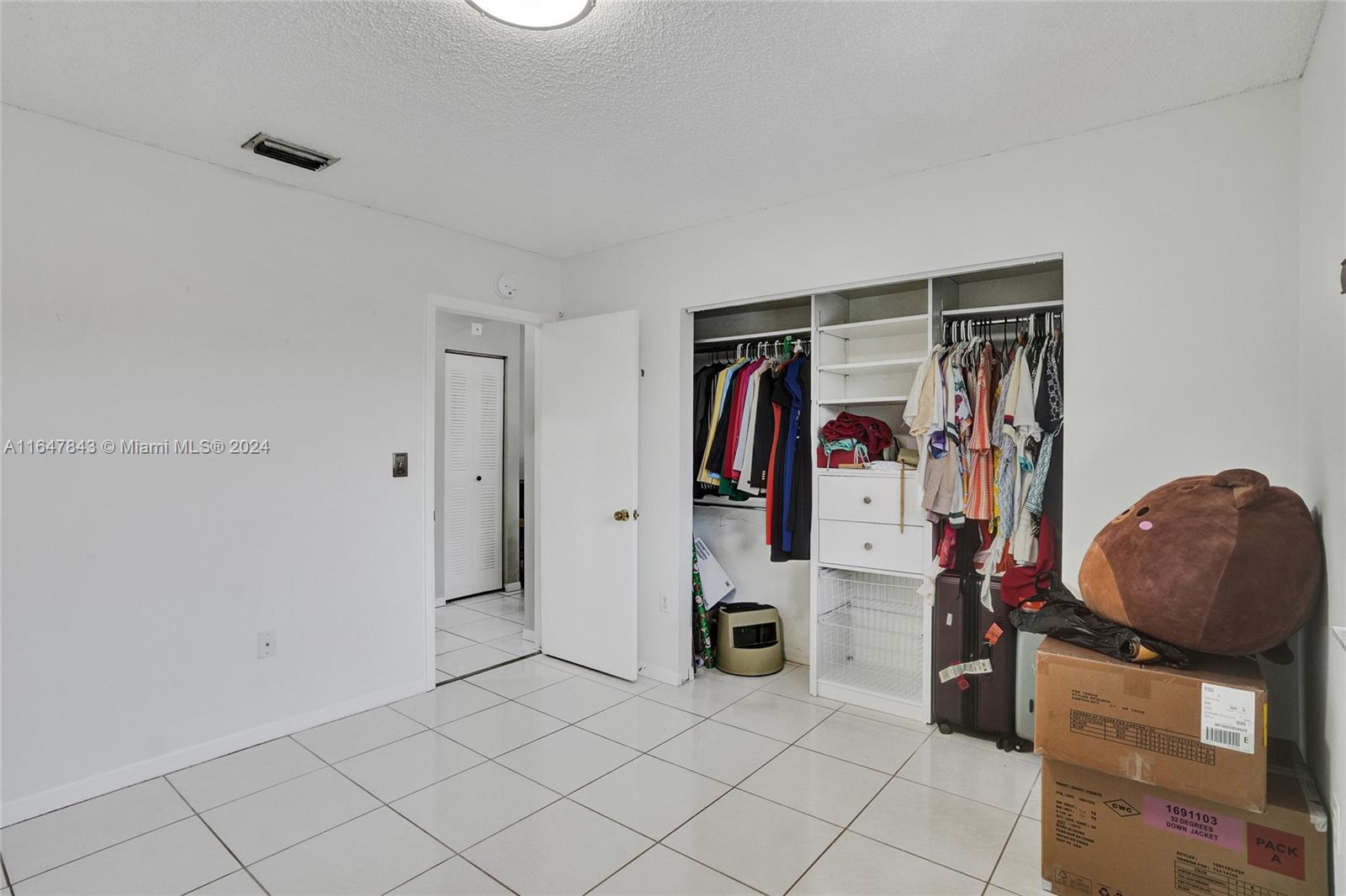 3570 W 80th St # 202 Unit: 58-202