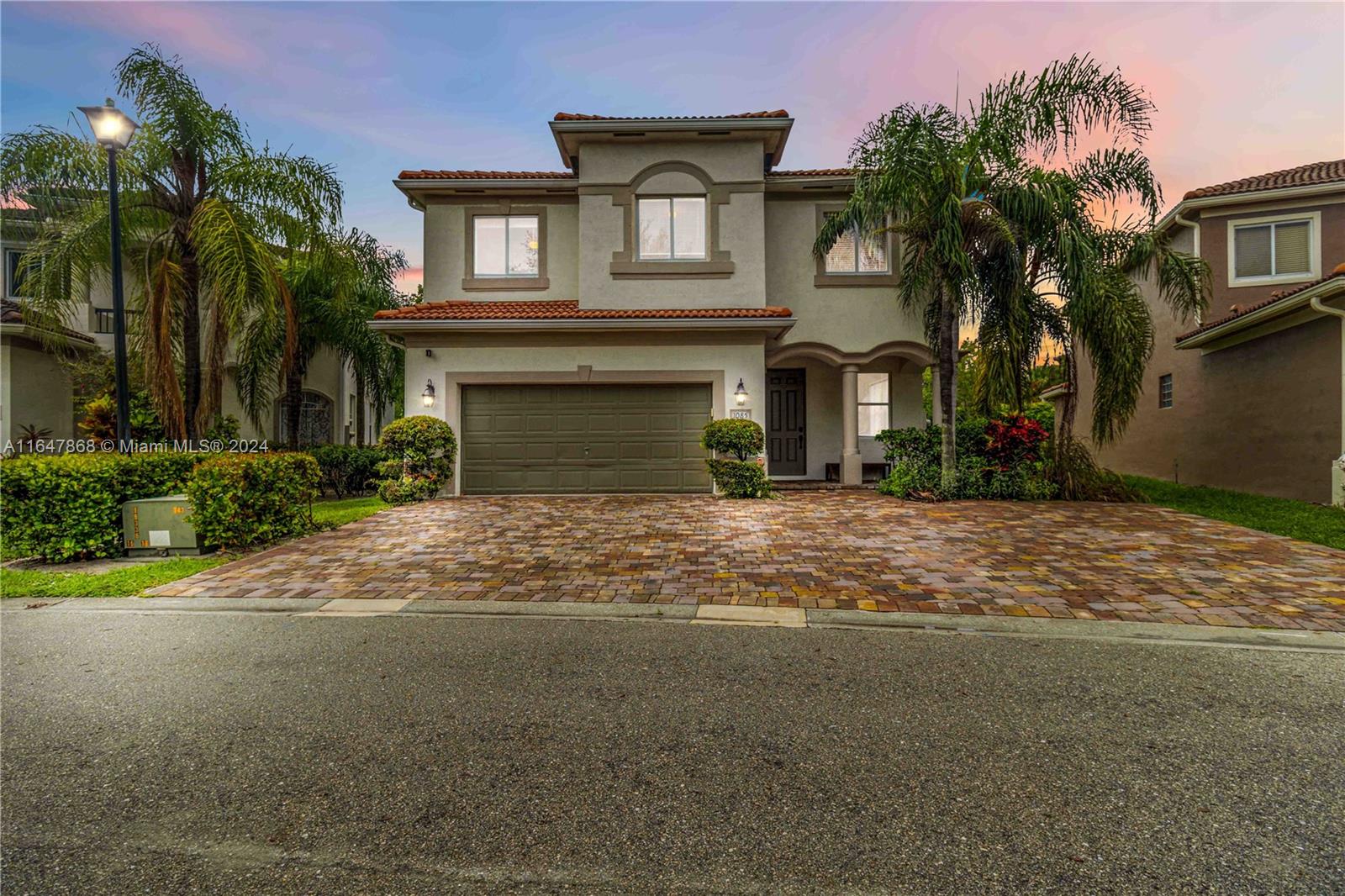 1085 Center Stone Ln