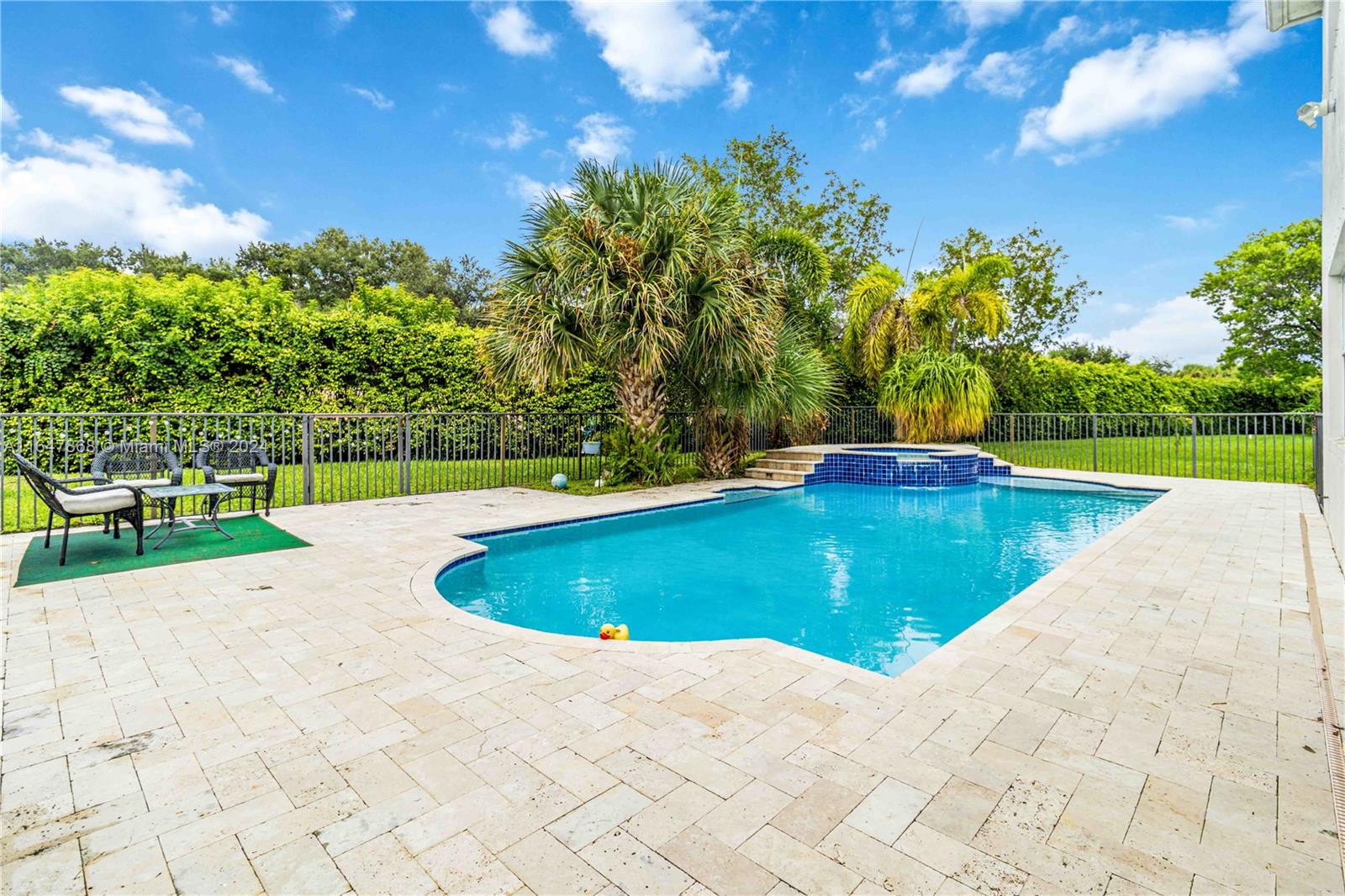 1085 Center Stone Ln