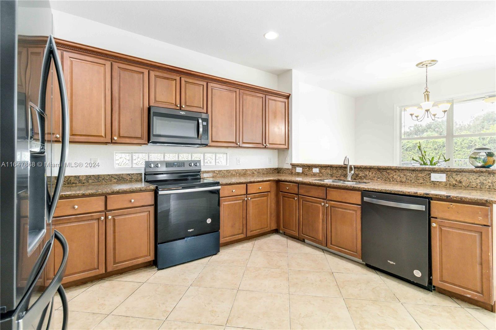 1085 Center Stone Ln