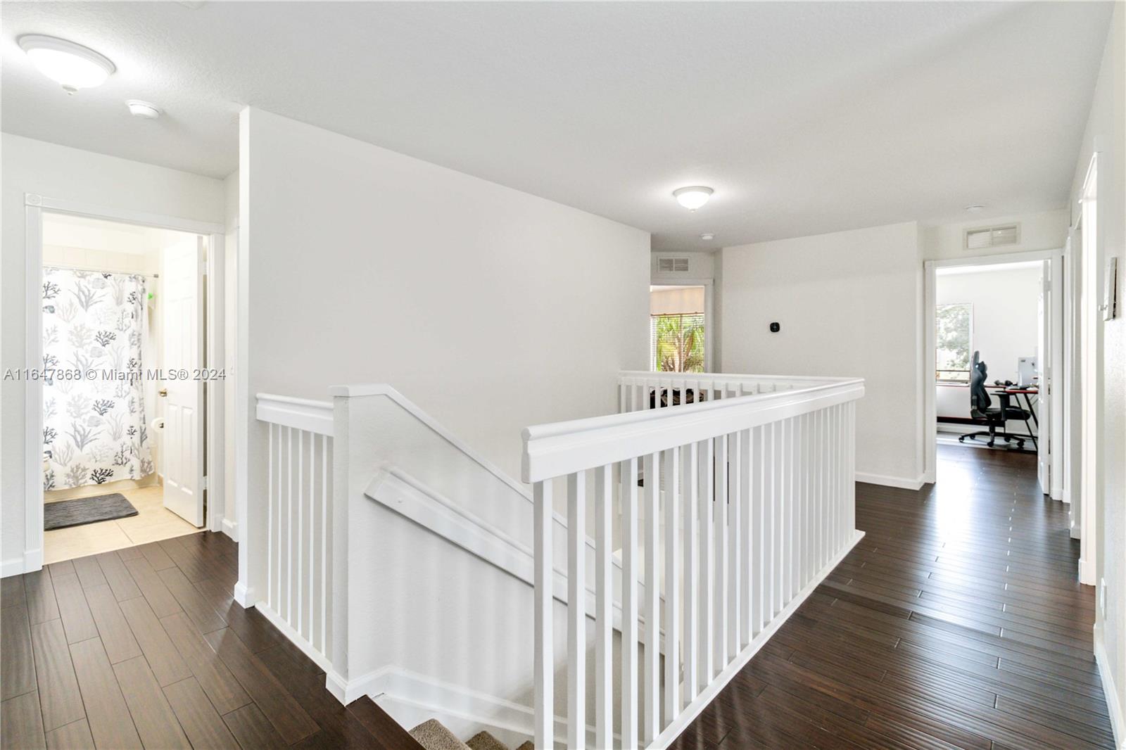 1085 Center Stone Ln
