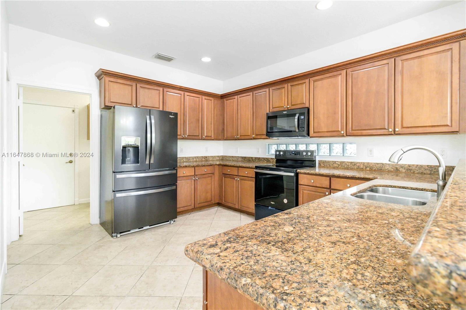 1085 Center Stone Ln