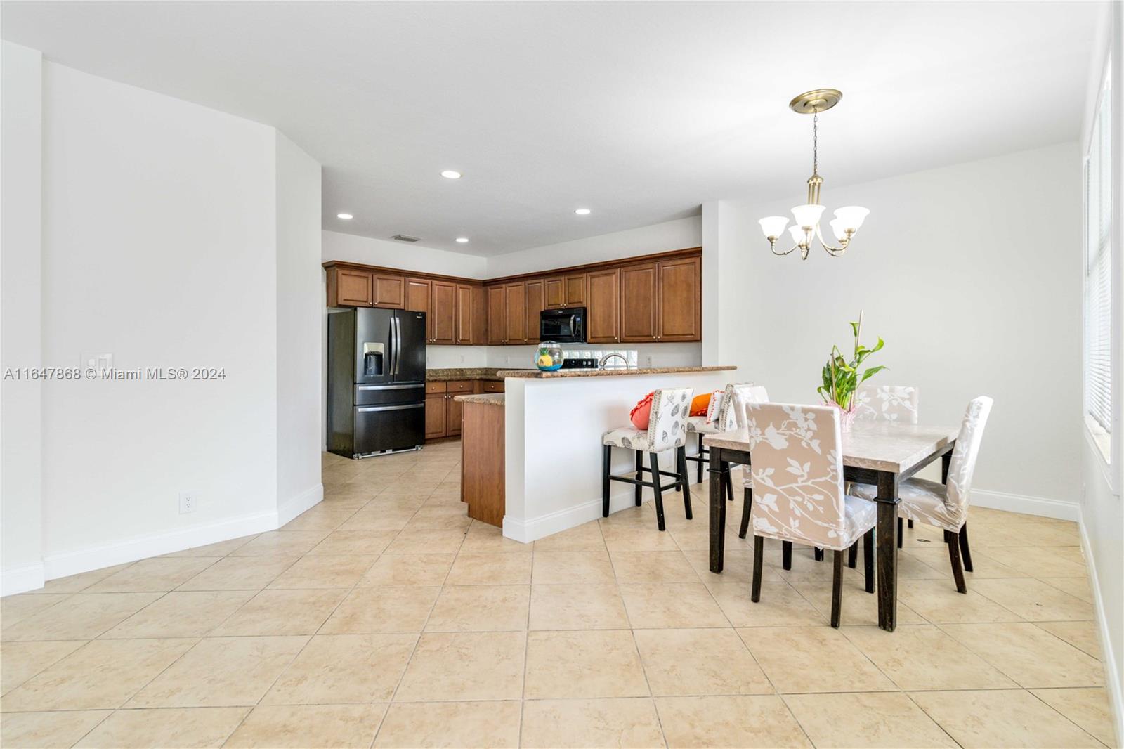 1085 Center Stone Ln