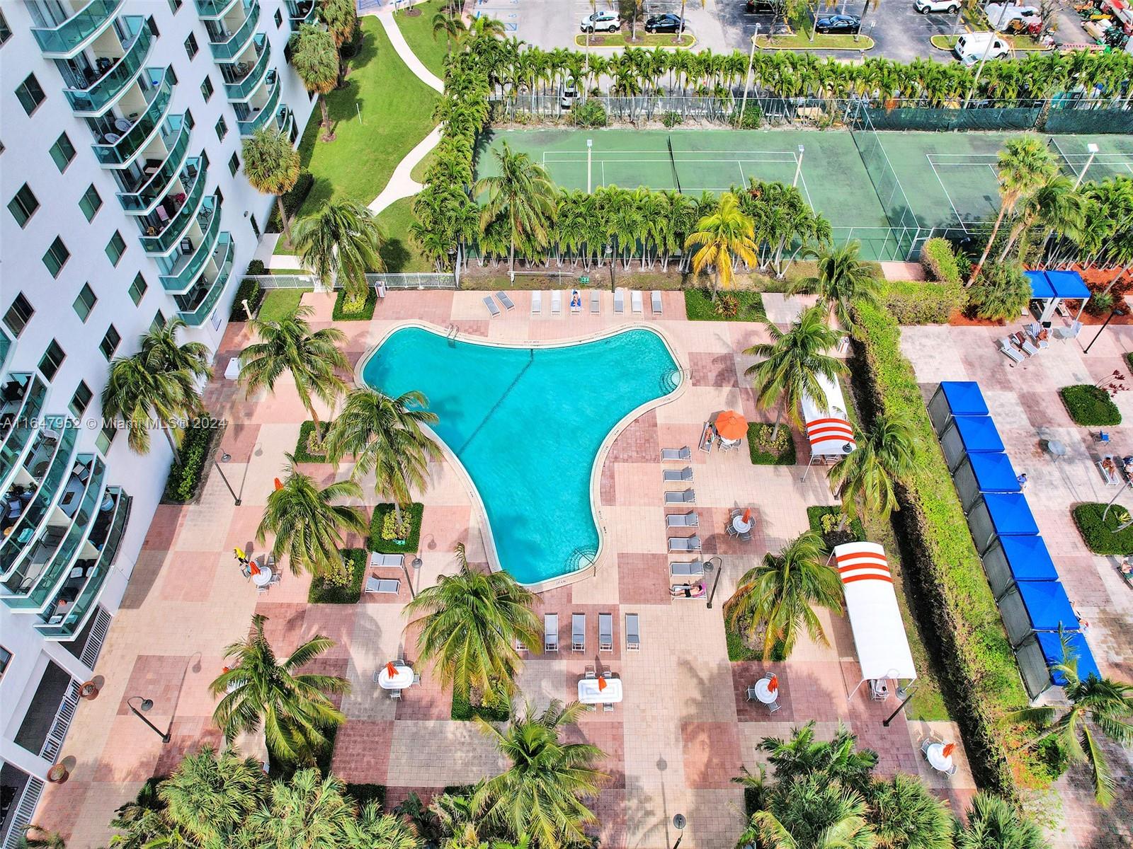 19380 Collins Ave # 214