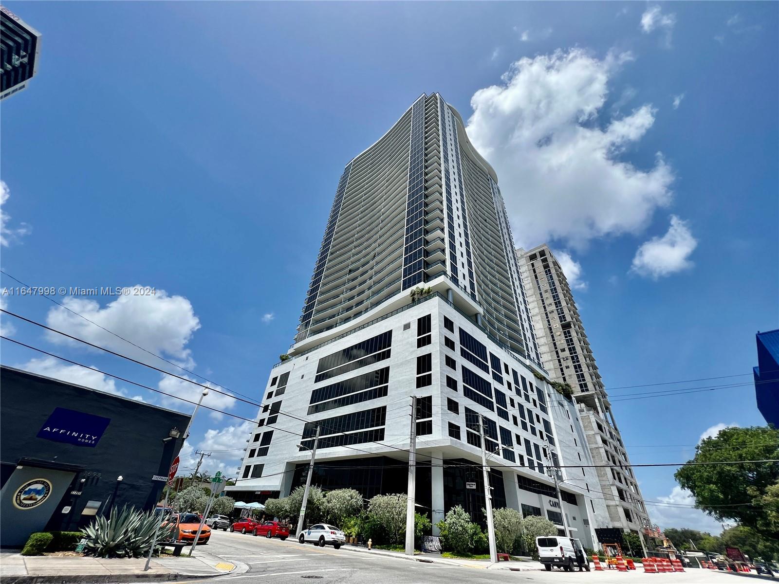 1600 NE 1st Ave # 1520