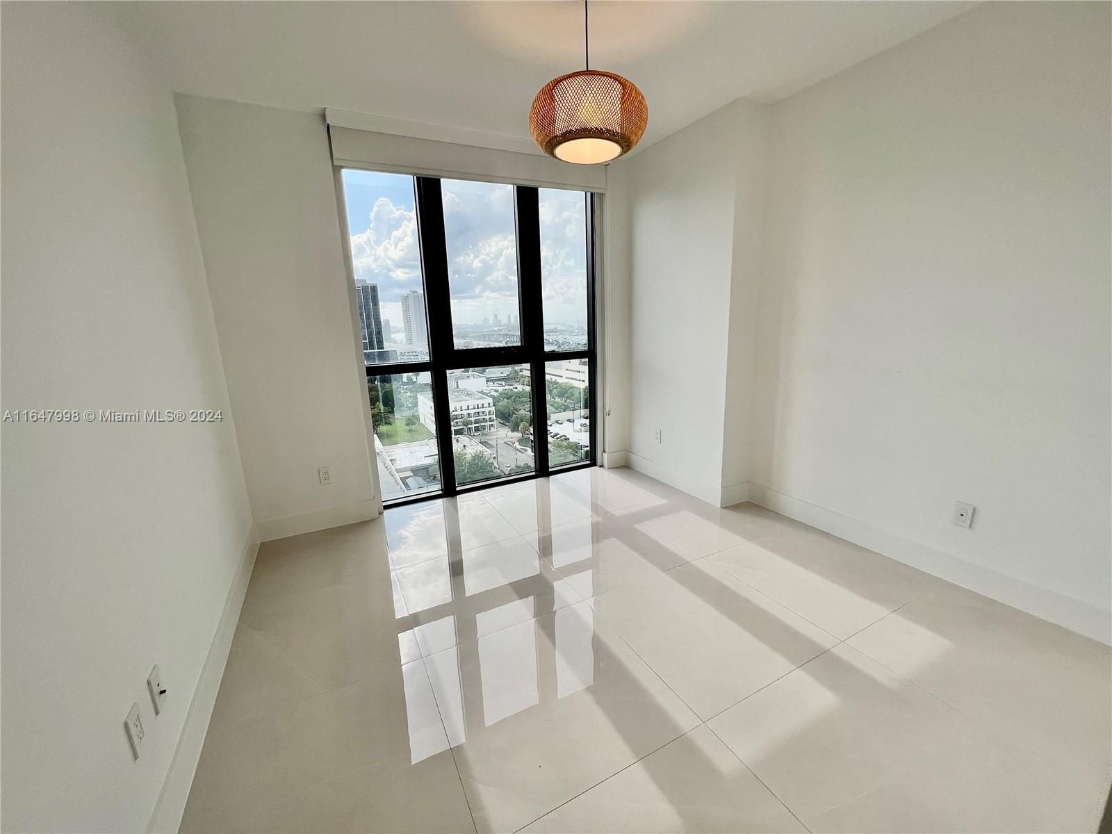1600 NE 1st Ave # 1520