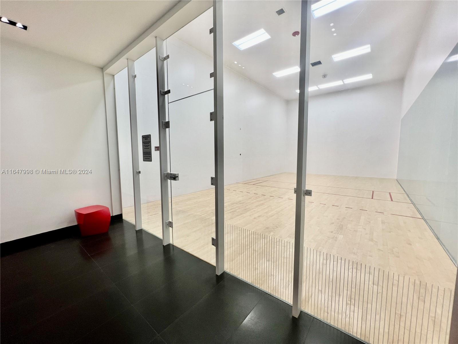 1600 NE 1st Ave # 1520