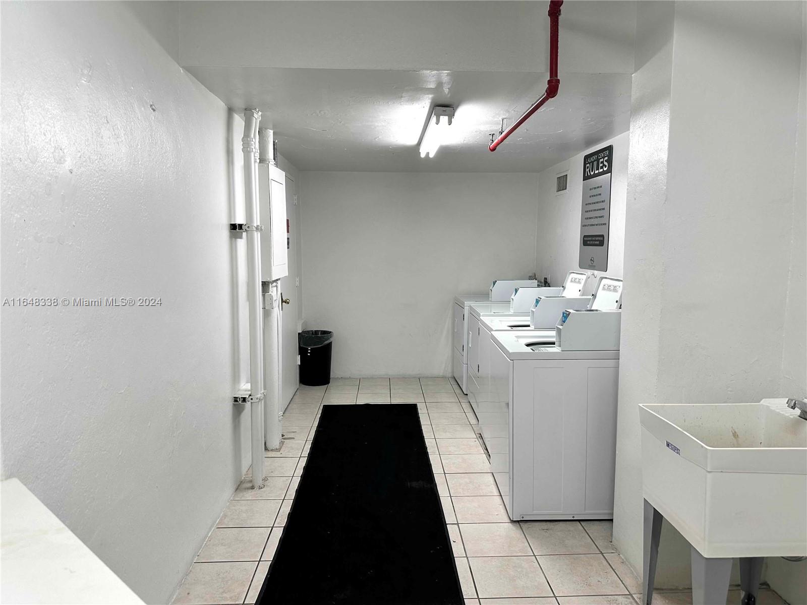 19370 Collins Ave # 1009