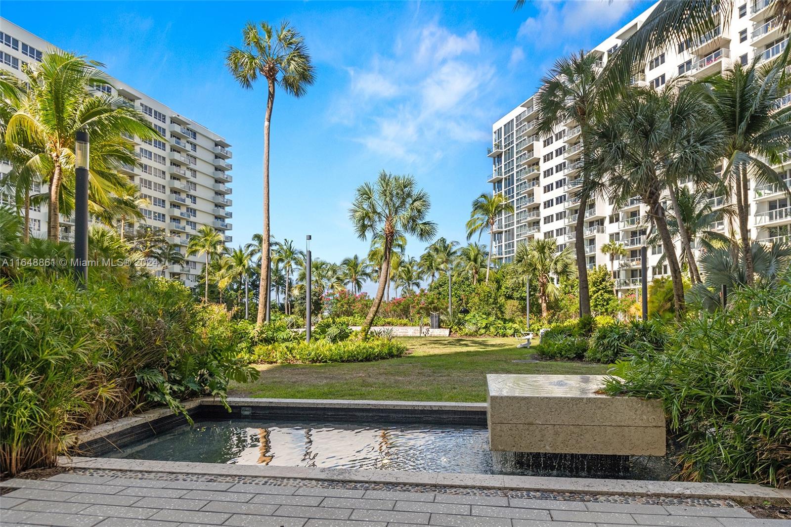 1500 Bay Rd # 558S