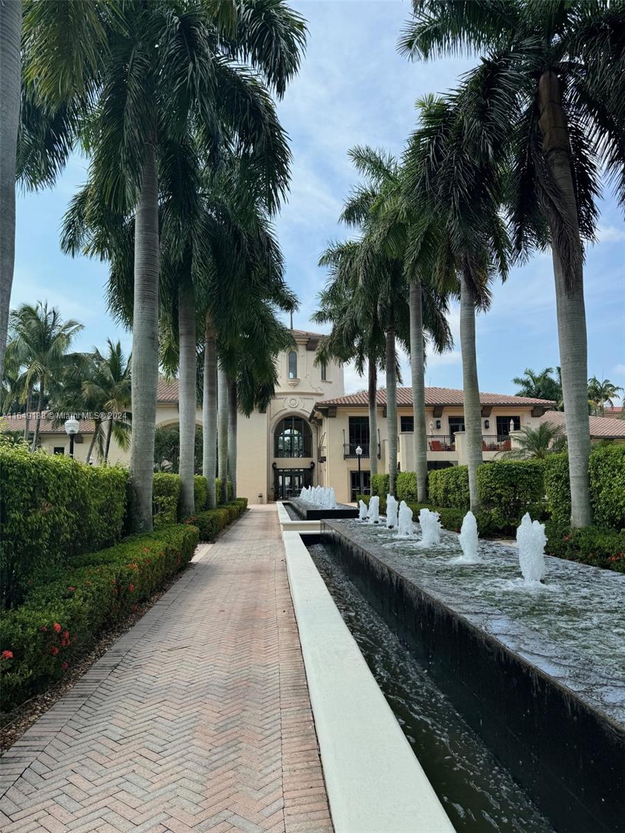 2900 NW 125th Ave # 325 Unit: 3-325