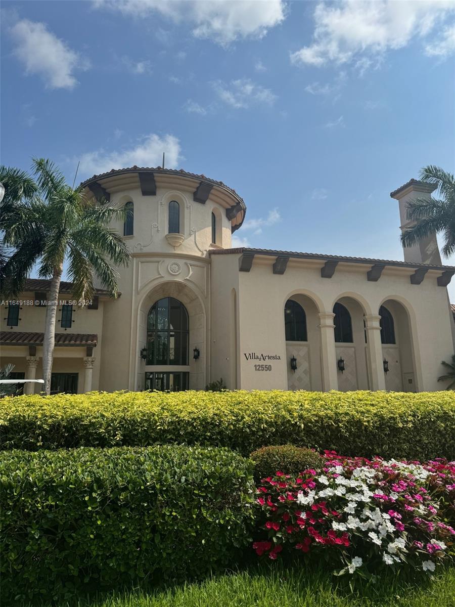 2900 NW 125th Ave # 325 Unit: 3-325