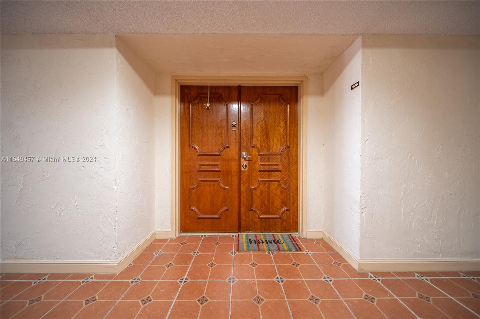 1350 SW 122nd Ave # 306