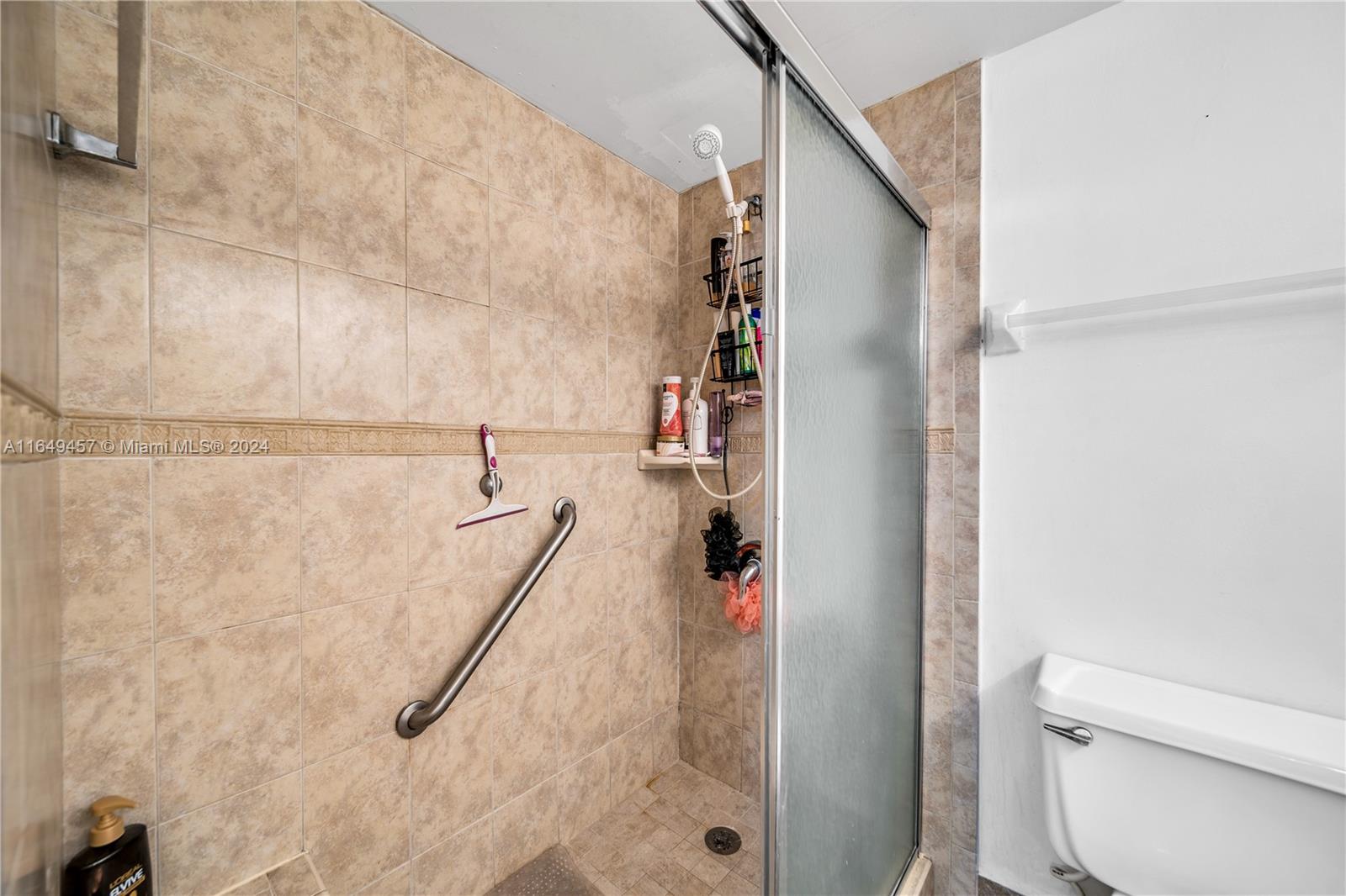 1350 SW 122nd Ave # 306