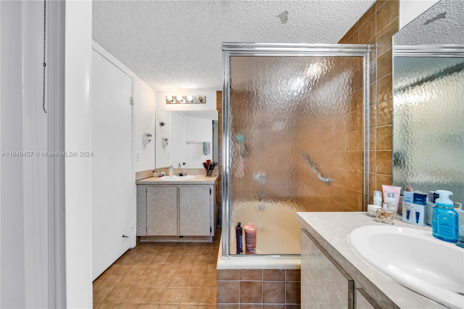 1350 SW 122nd Ave # 306