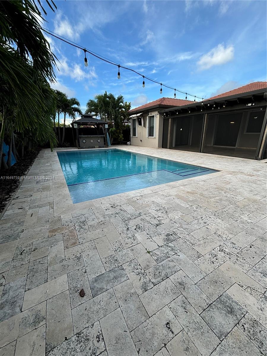 18304 SW 152nd Pl