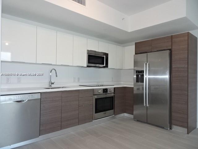 1010 SW 2nd Ave # 2007