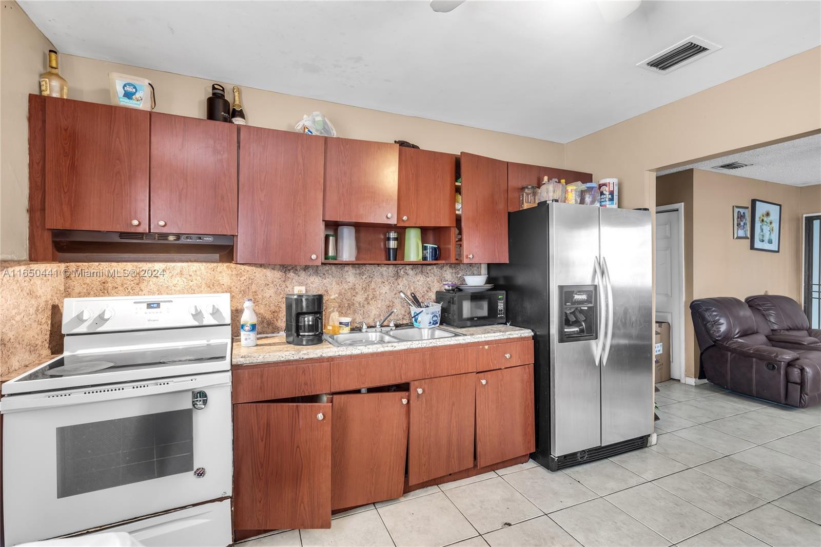 768 NW 108th St