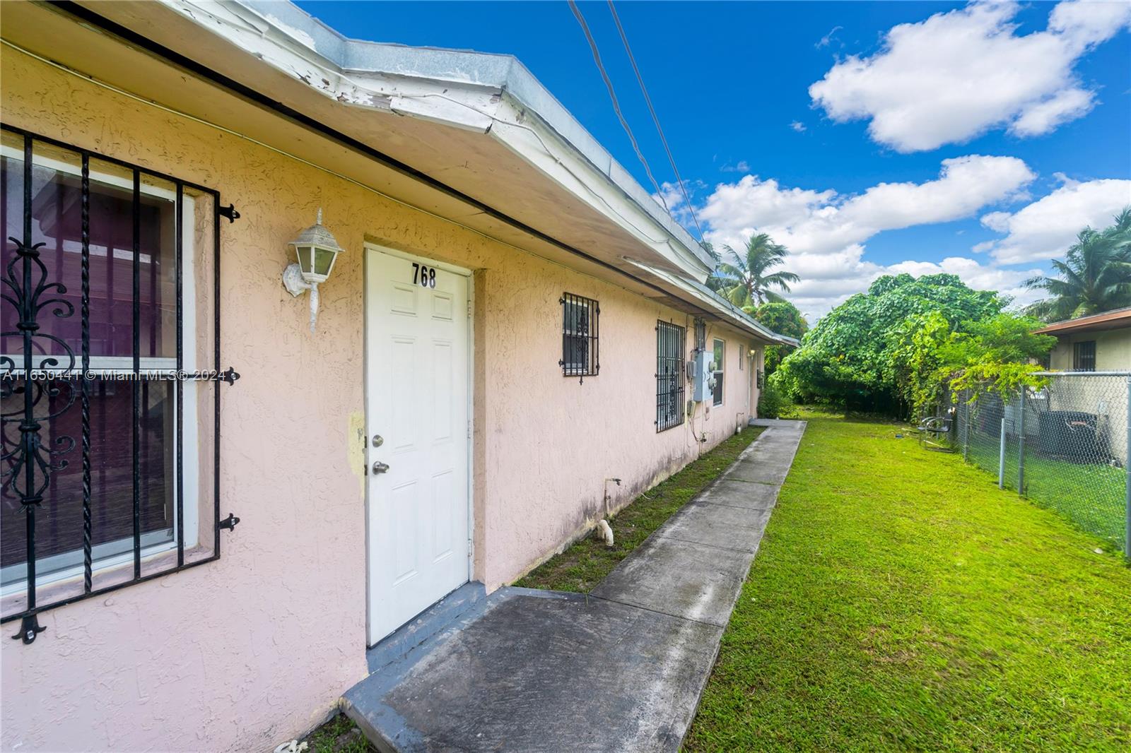 768 NW 108th St