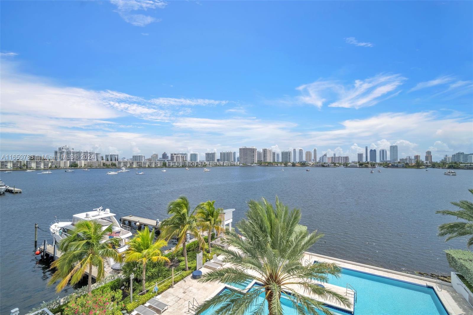 17111 Biscayne Blvd # 411