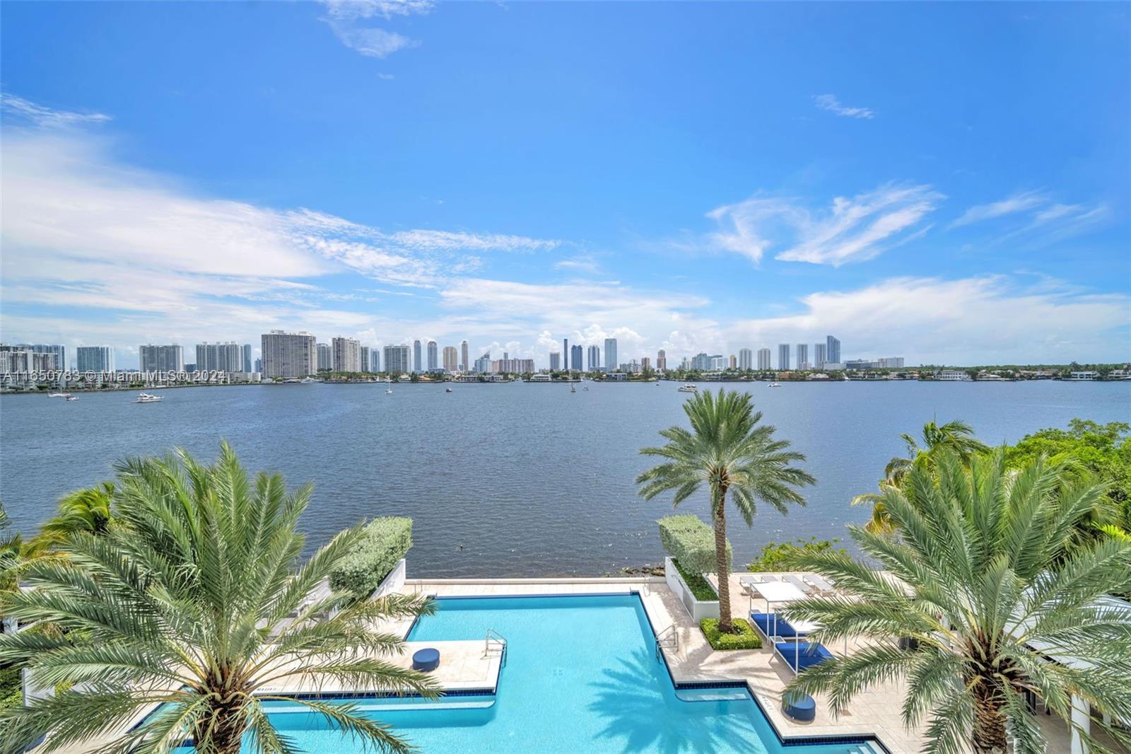 17111 Biscayne Blvd # 411