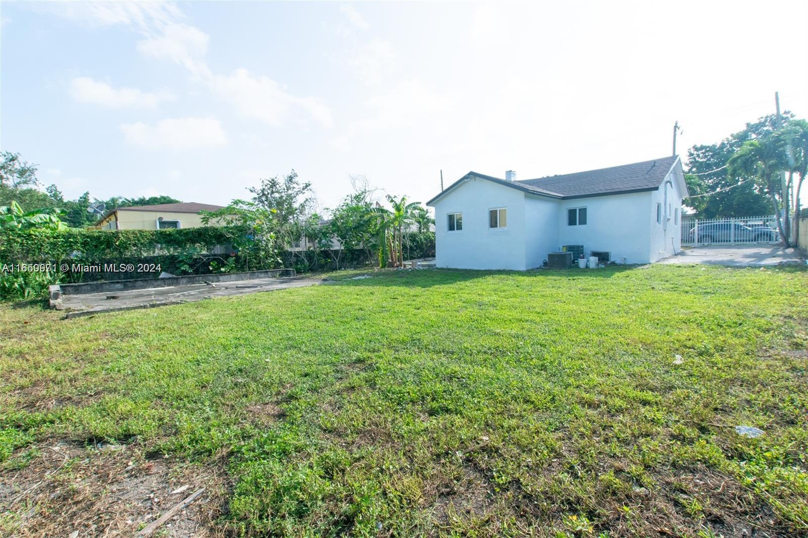 2324 NW 14th Ave # 0