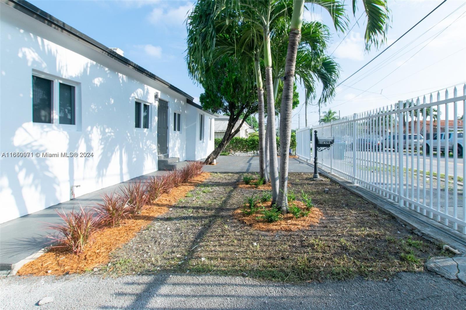 2324 NW 14th Ave # 0