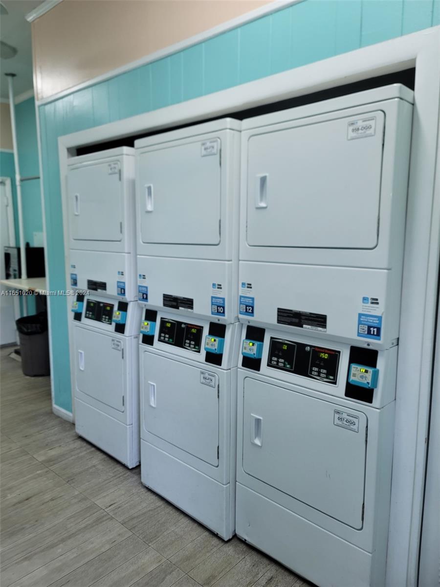 10786 N Kendall Dr # D10