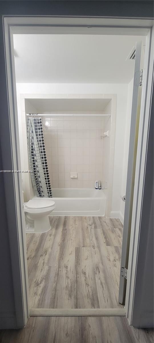 7400 W 20th Ave # 212