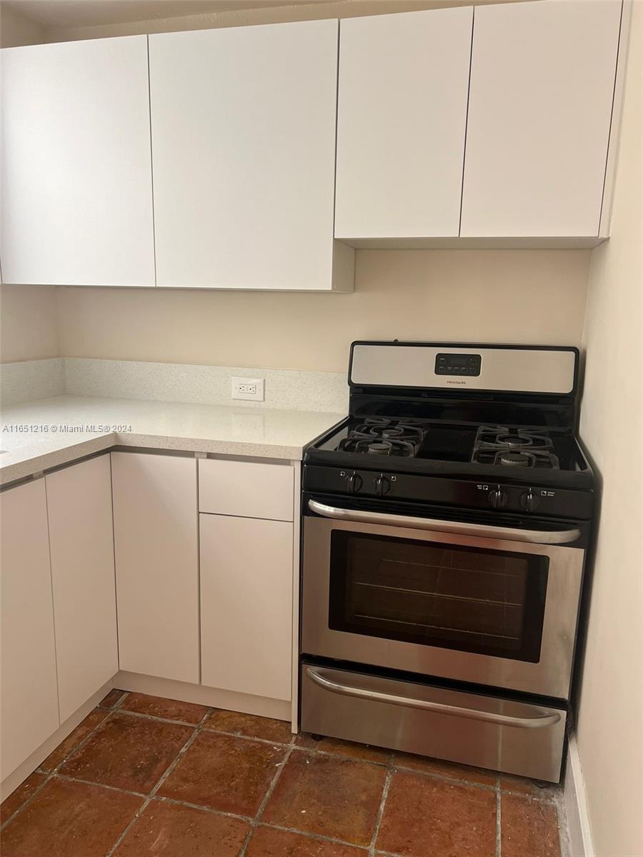 754 Meridian Ave # 15