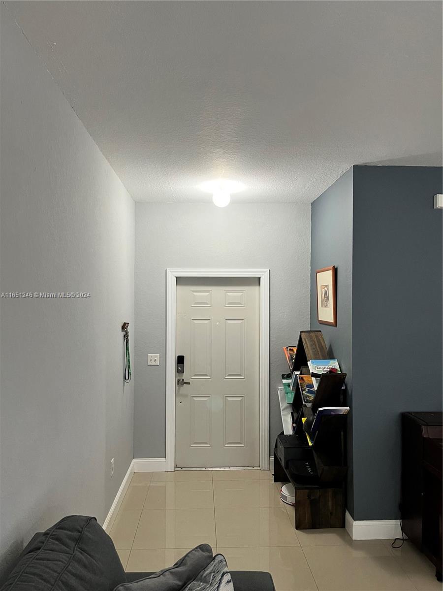 371 NE 26th Ter # 204