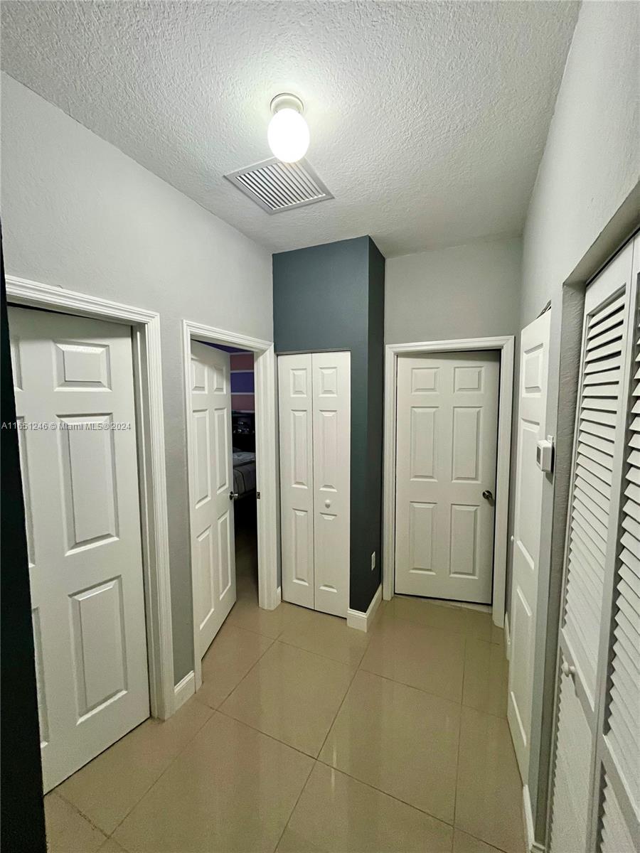 371 NE 26th Ter # 204