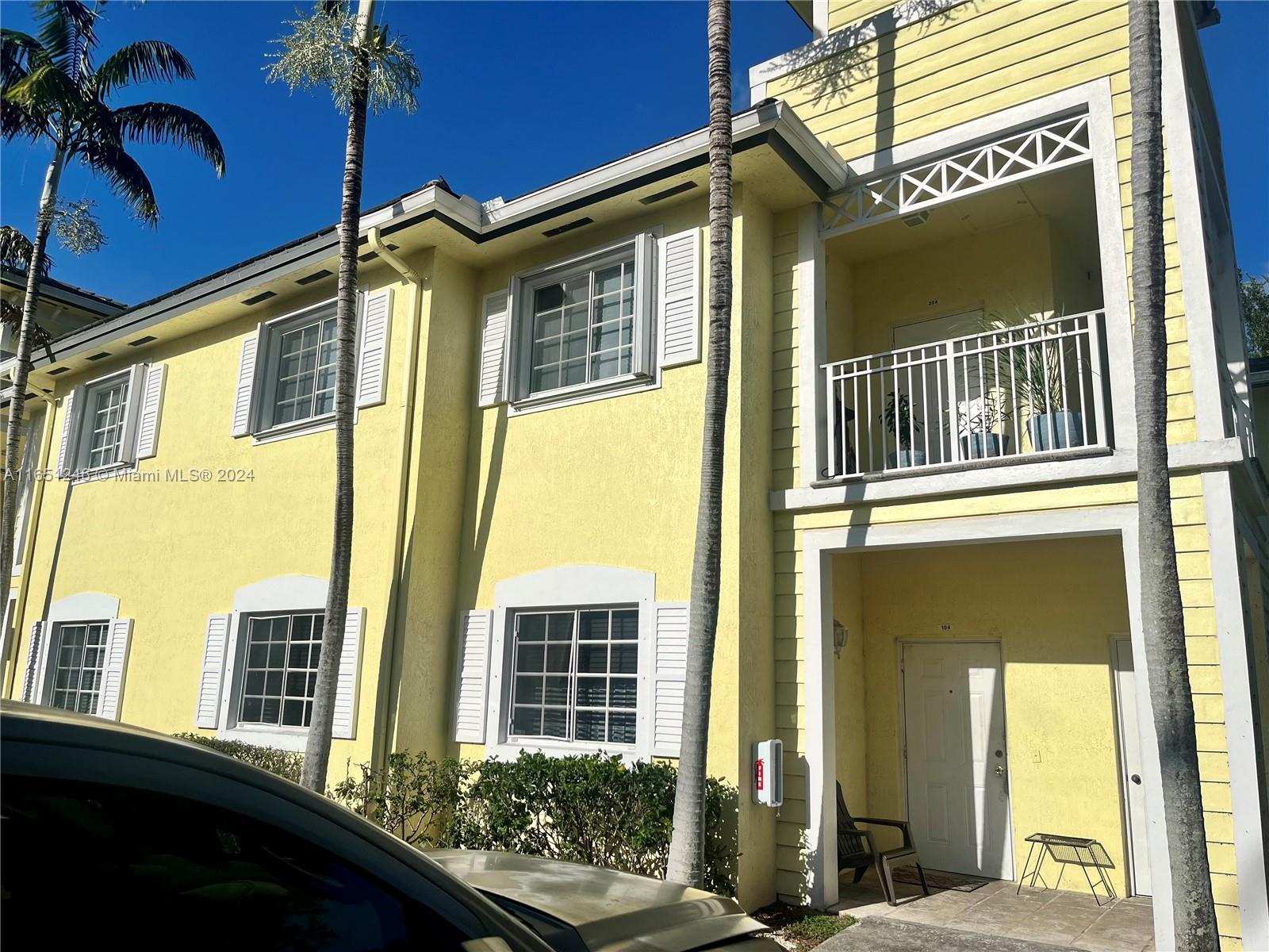 371 NE 26th Ter # 204