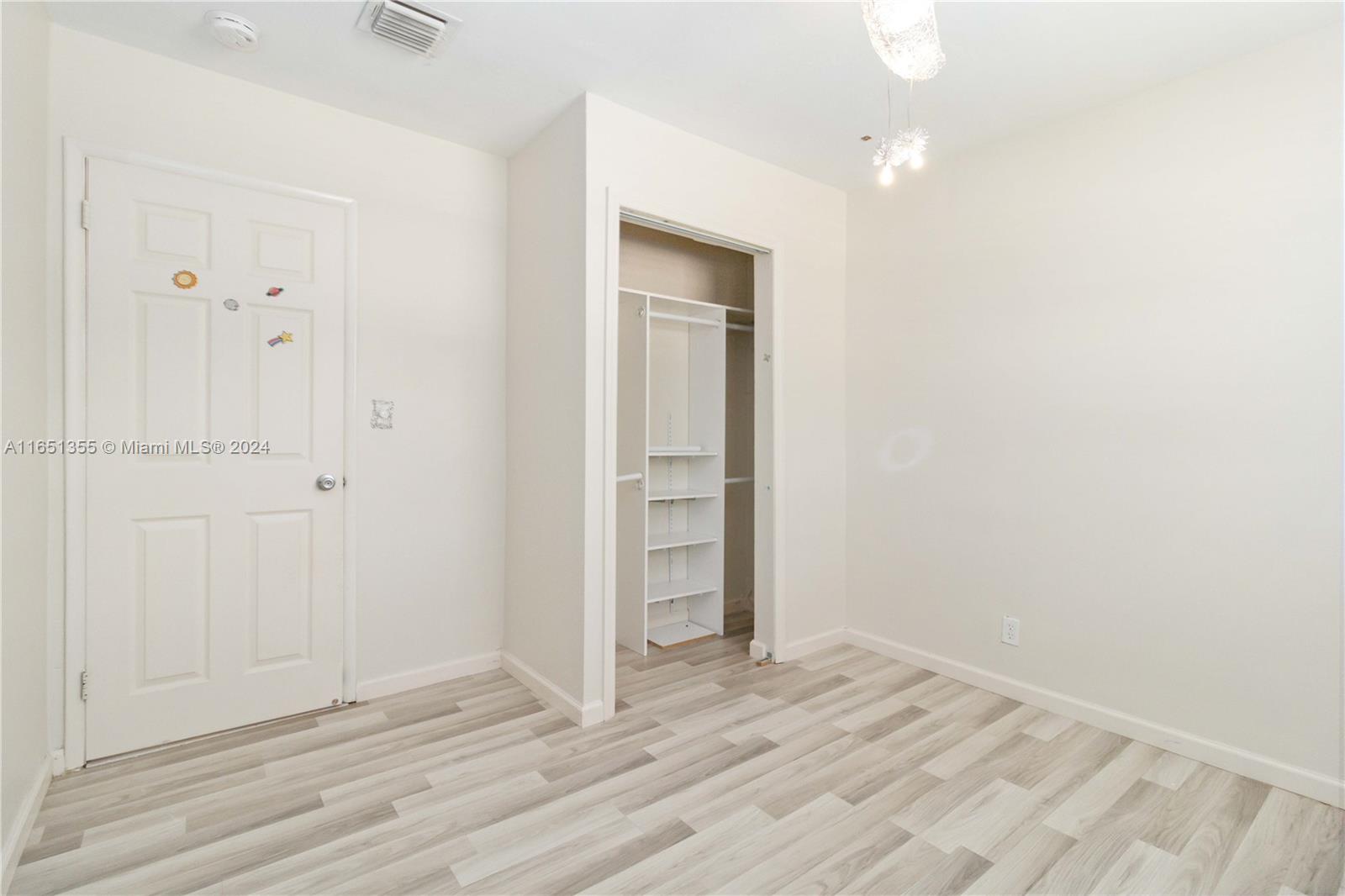 1110 NW 43rd St