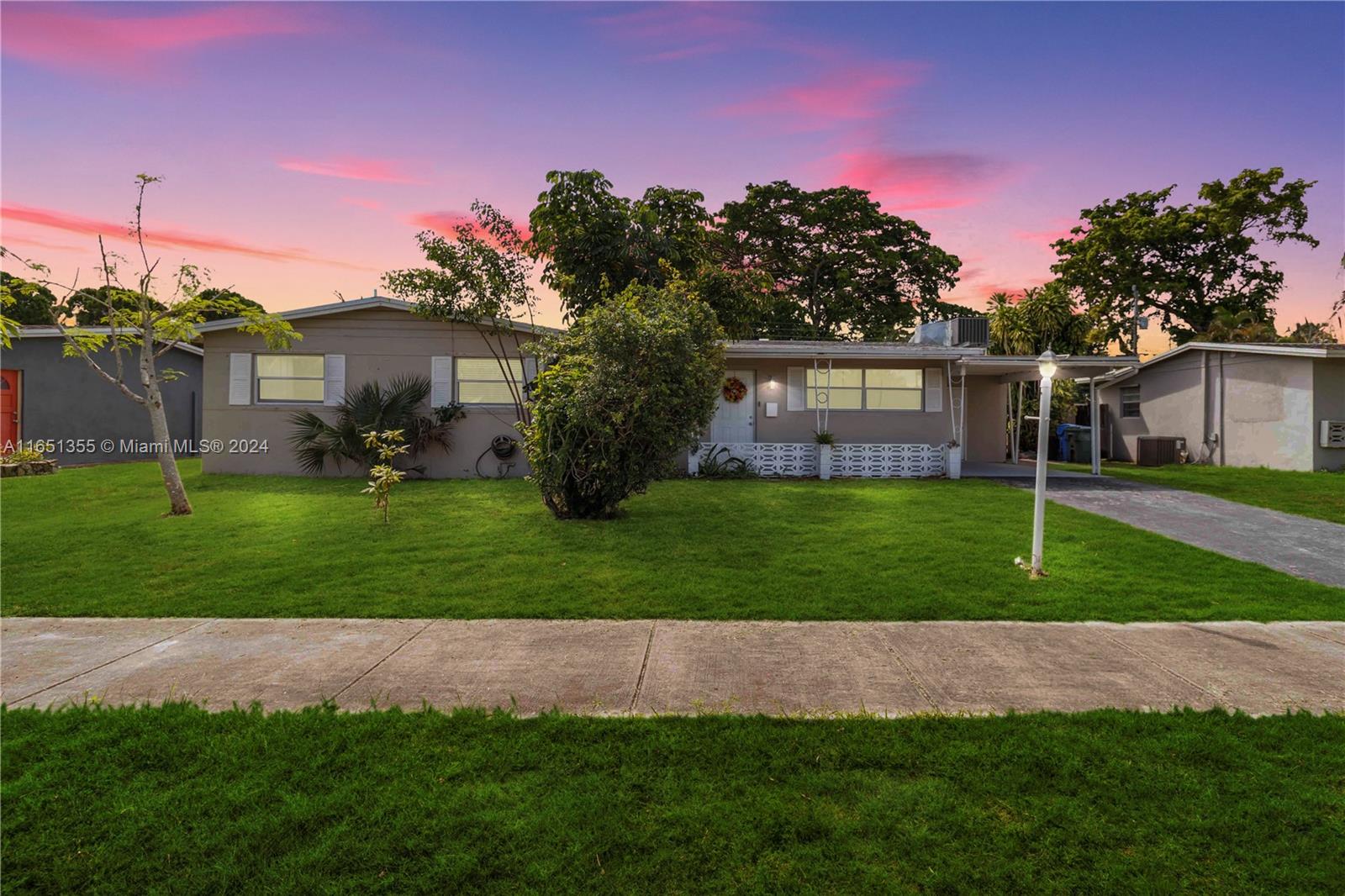 1110 NW 43rd St