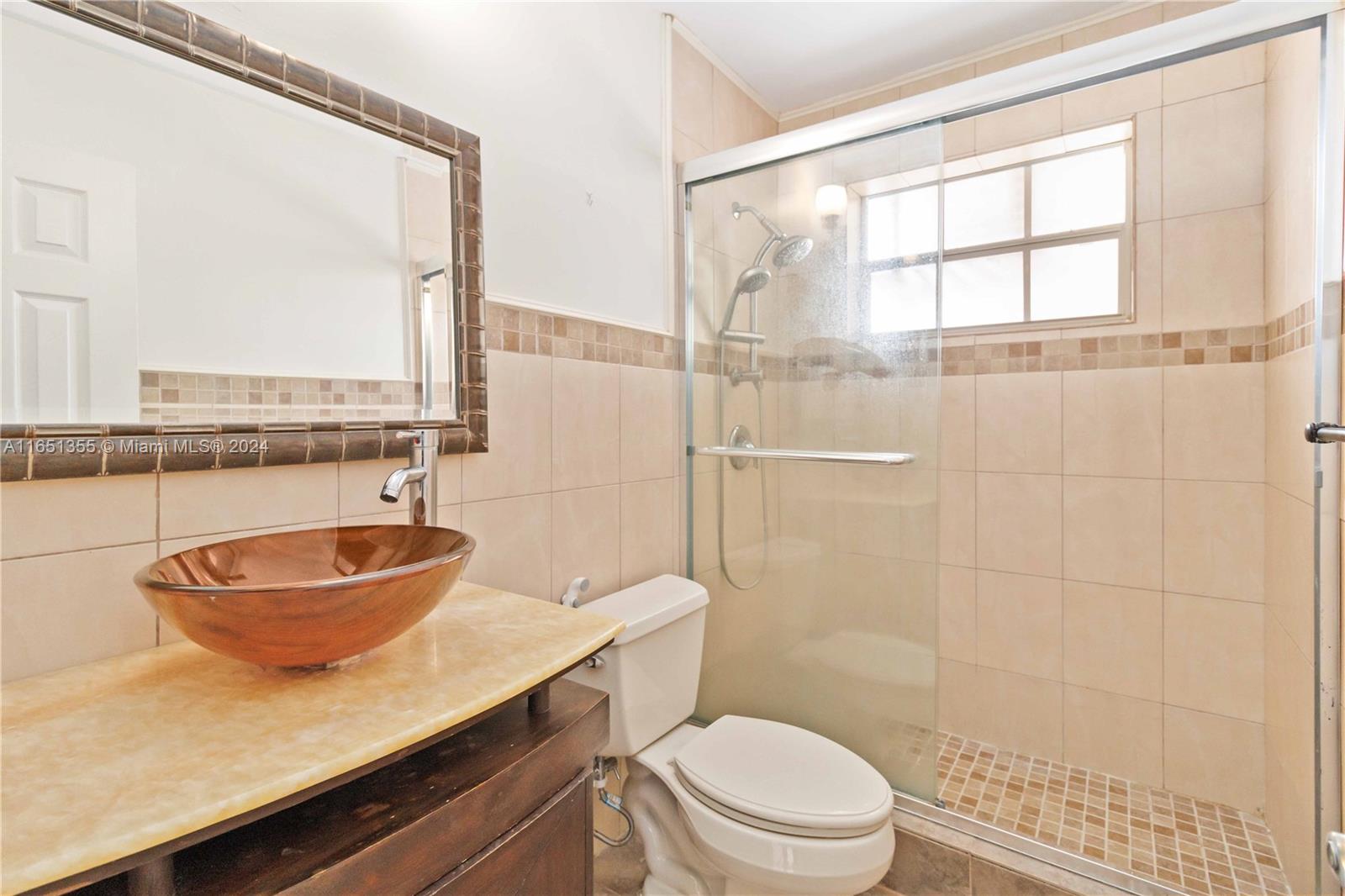 1110 NW 43rd St