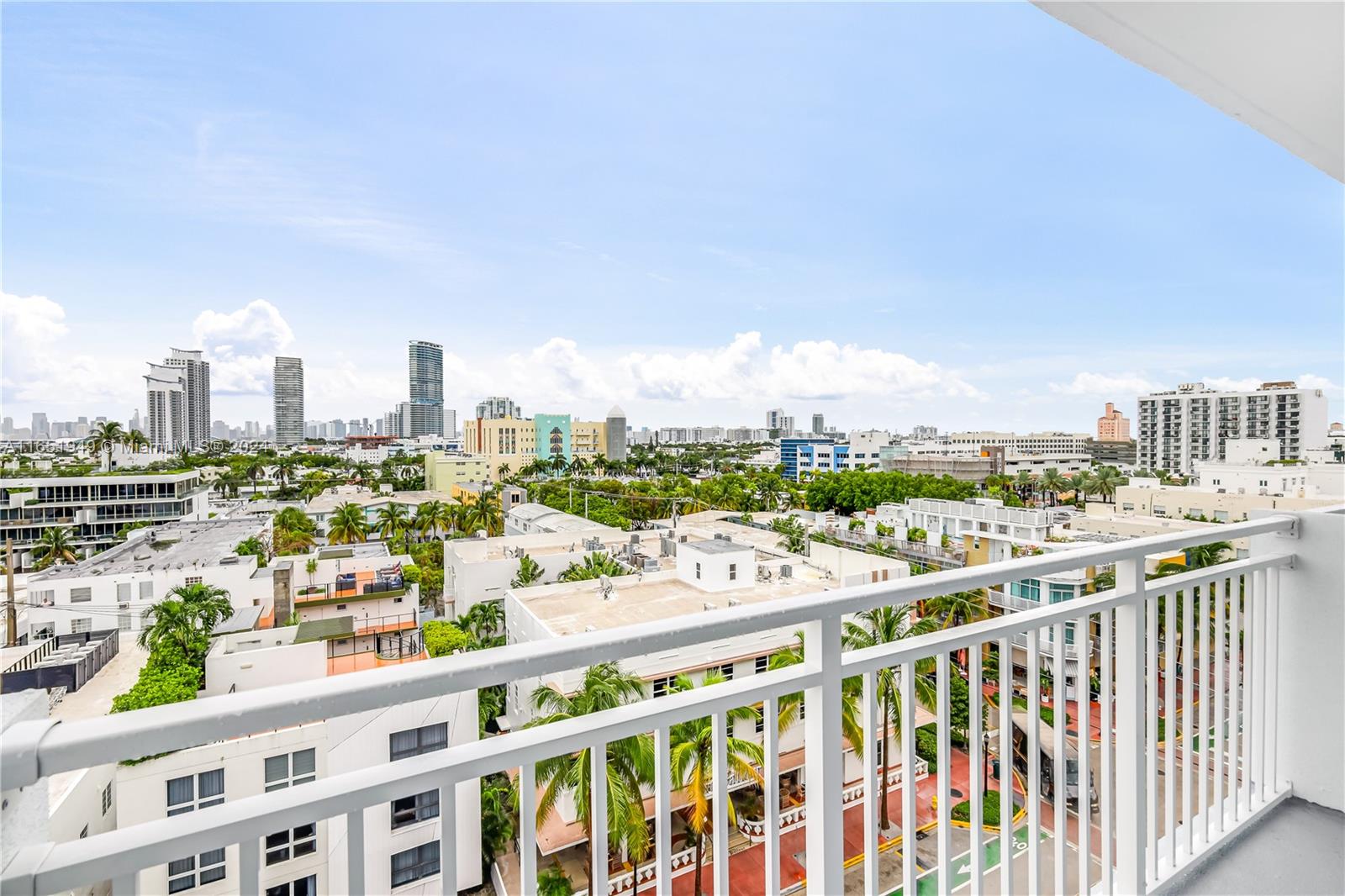 345 Ocean Dr # 905