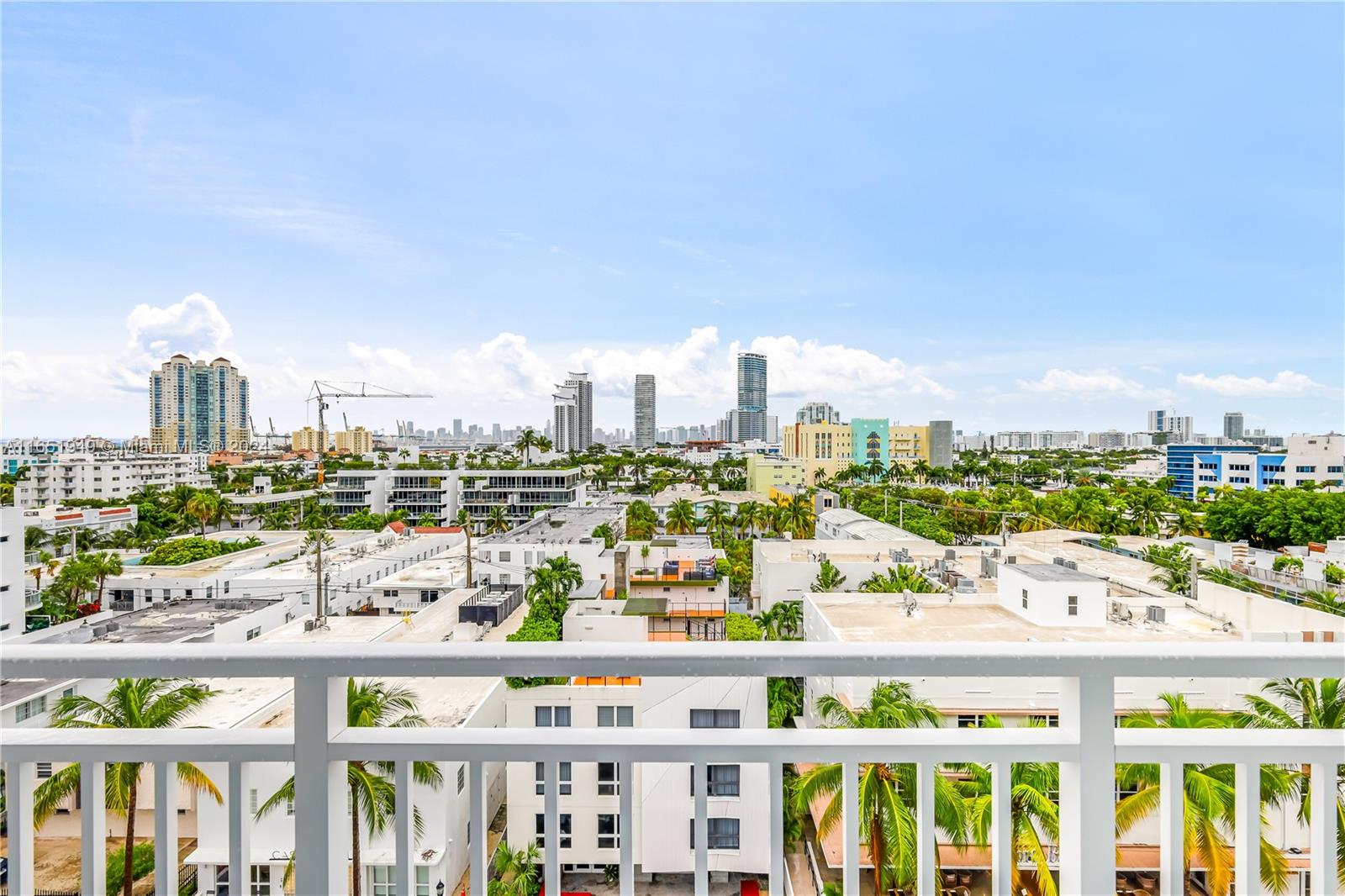 345 Ocean Dr # 905